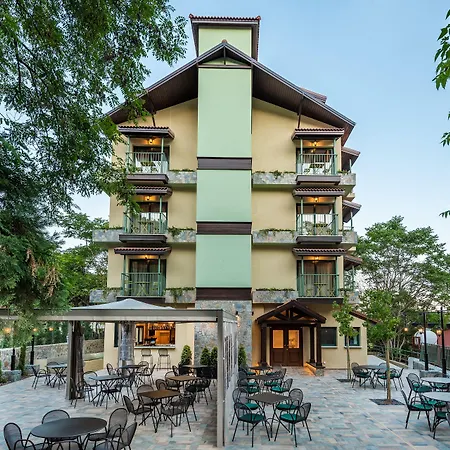 Petit Palais Boutique 2*