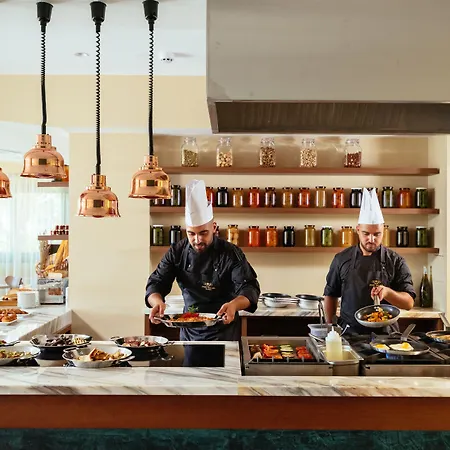 Petit Palais Boutique 2* Plátres