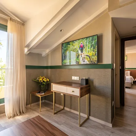 Petit Palais Boutique 2* Plátres