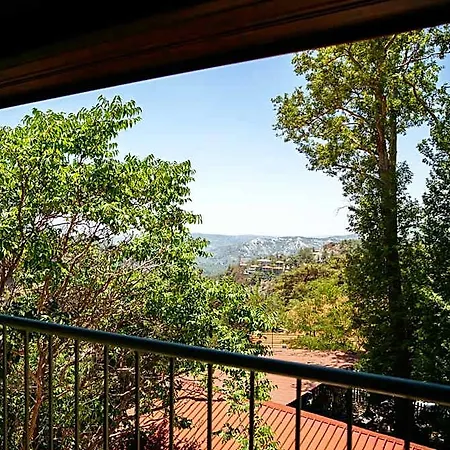 Petit Palais Boutique Hotel Platres