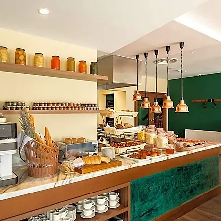 Ξενοδοχείο Petit Palais Boutique 2*